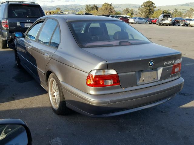 WBADT634X3CK29523 - 2003 BMW 530 I AUTO GRAY photo 3