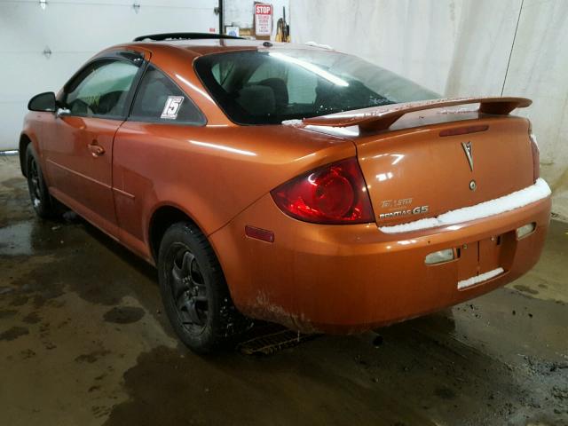 1G2AL15F577126620 - 2007 PONTIAC G5 ORANGE photo 3