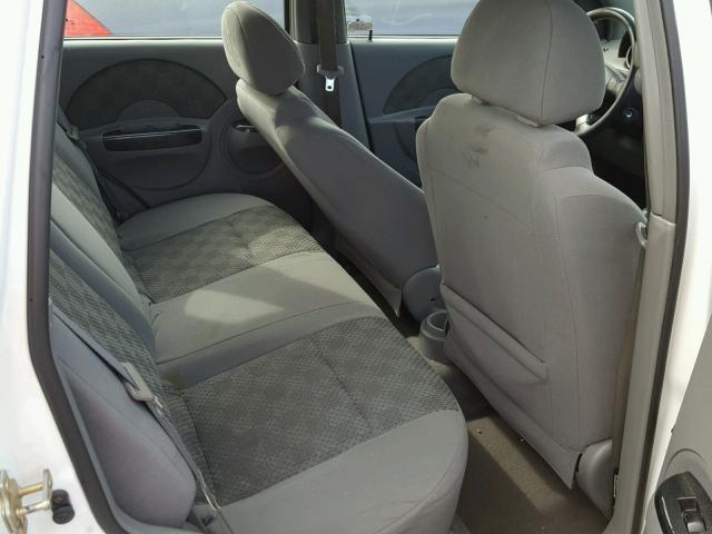 KL1TD62615B450121 - 2005 CHEVROLET AVEO BASE Beyaz fotoğraf 6