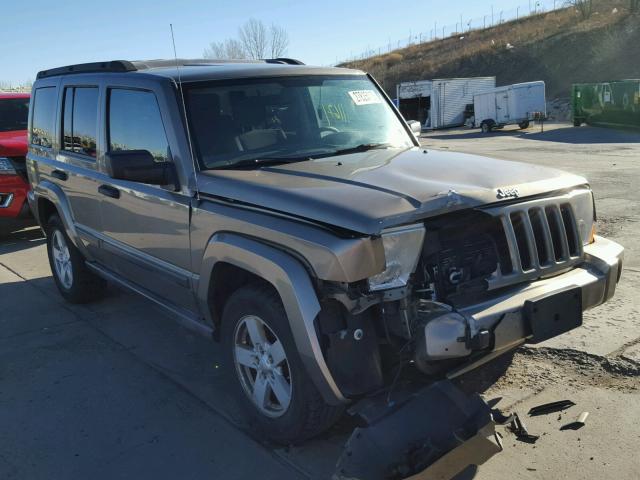 1J8HG48K76C257569 - 2006 JEEP COMMANDER GOLD photo 1