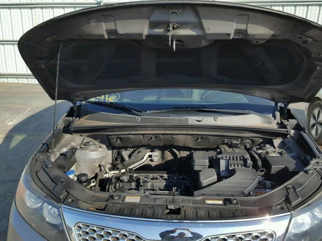 5XYKT3A16BG095251 - 2011 KIA SORENTO BA SILVER photo 7