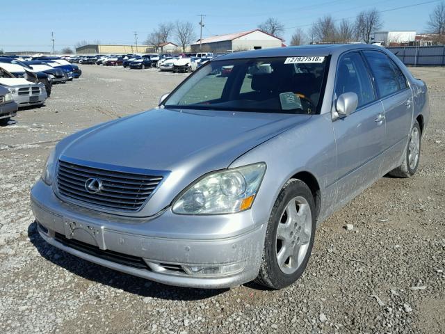 JTHBN36F540126981 - 2004 LEXUS LS 430 SILVER photo 2