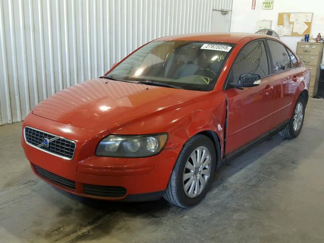 YV1MS382452048710 - 2005 VOLVO S40 2.4I RED photo 2