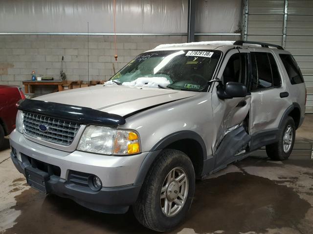 1FMZU73K93UC15628 - 2003 FORD EXPLORER X SILVER photo 2