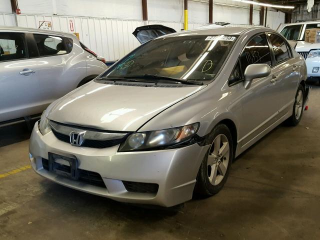 2HGFA1F62AH530218 - 2010 HONDA CIVIC SILVER photo 2