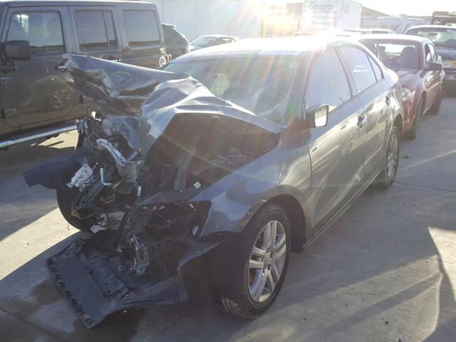 3VW1K7AJ4FM236720 - 2015 VOLKSWAGEN JETTA BASE 灰色 照片 2