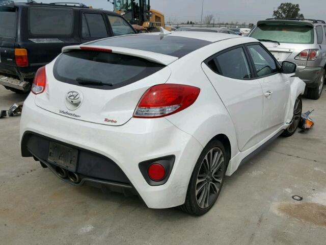 KMHTC6AE2GU294324 - 2016 HYUNDAI VELOSTER T WHITE photo 4