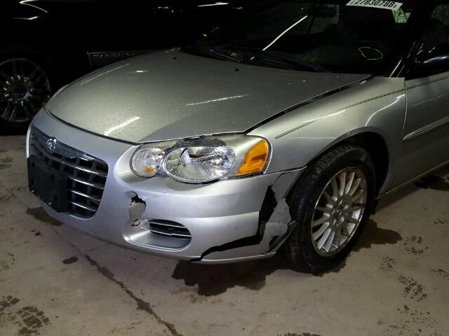 1C3EL45R75N602341 - 2005 CHRYSLER SEBRING SILVER photo 9