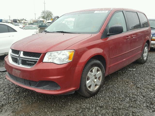 2D4RN4DG2BR722881 - 2011 DODGE GRAND CARA RED photo 2