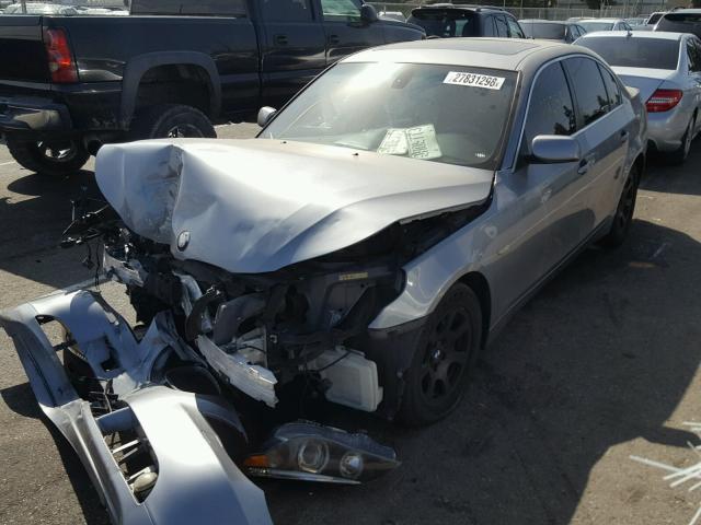 WBANA53534B850669 - 2004 BMW 525 I SILVER photo 2