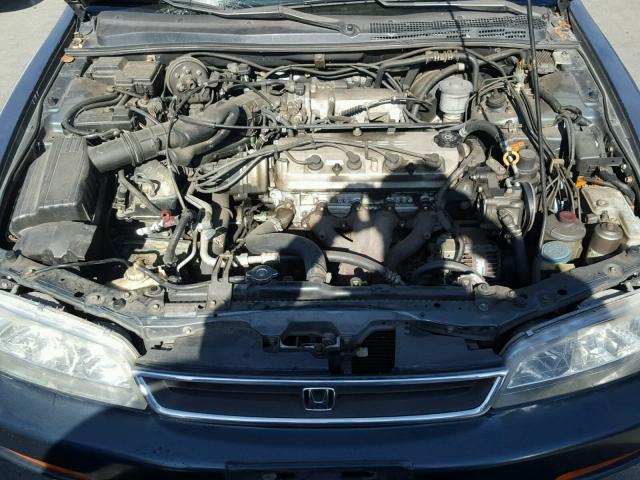 1HGCD5656VA005952 - 1997 HONDA ACCORD EX GREEN photo 7