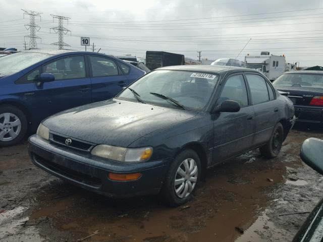 1NXBA02E3VZ588132 - 1997 TOYOTA COROLLA BA GREEN photo 2