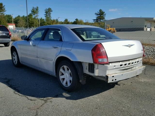 2C3JA53G15H155445 - 2005 CHRYSLER 300 TOURIN SILVER photo 3