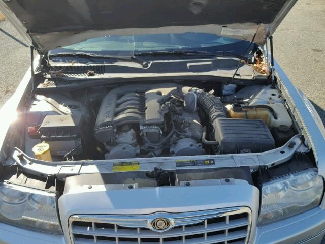 2C3JA53G15H155445 - 2005 CHRYSLER 300 TOURIN SILVER photo 7