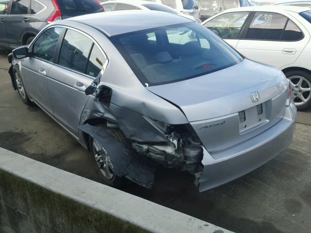 1HGCP2F40AA103687 - 2010 HONDA ACCORD LXP SILVER photo 3