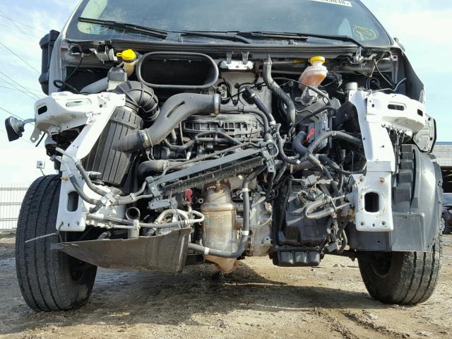 3C6TRVDG7GE137551 - 2016 RAM PROMASTER WHITE photo 9