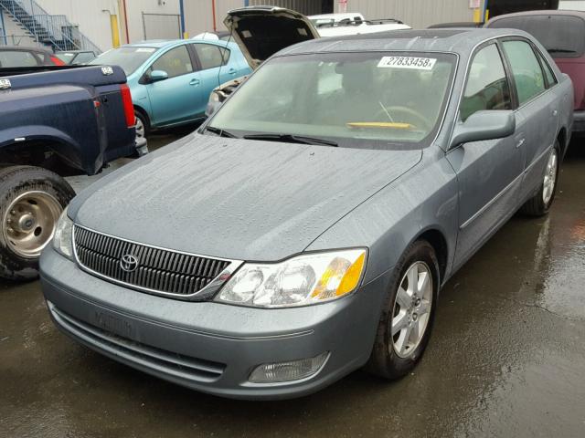 4T1BF28B12U205522 - 2002 TOYOTA AVALON XL GRAY photo 2