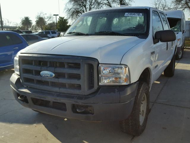 1FTSW21P86ED10777 - 2006 FORD F250 SUPER WHITE photo 2