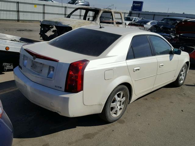 1G6DP577460133014 - 2006 CADILLAC CTS HI FEA WHITE photo 4