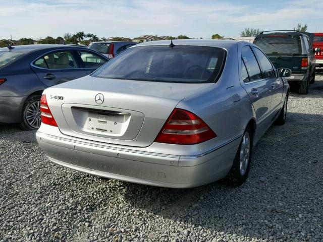 WDBNF70J02A255328 - 2002 MERCEDES-BENZ S 430 SILVER photo 4