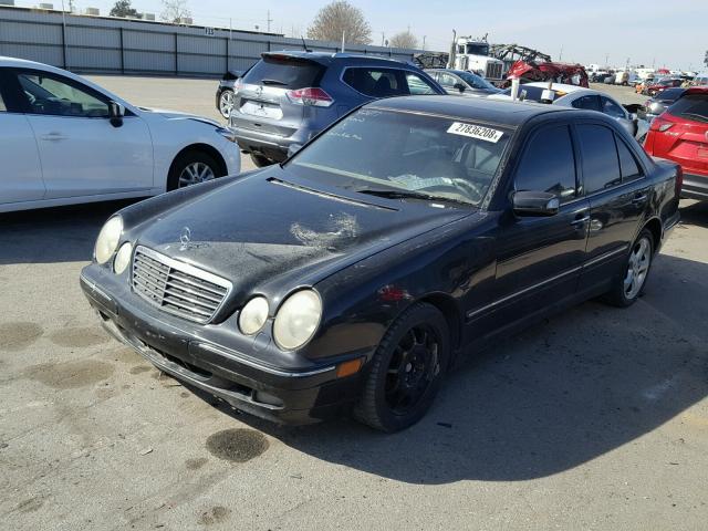 WDBJF70JX2B494670 - 2002 MERCEDES-BENZ E 430 BLACK photo 2