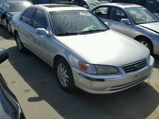 JT2BF28K0Y0289152 - 2000 TOYOTA CAMRY LE SILVER photo 1