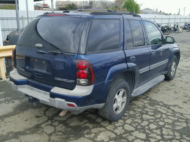 1GNDT13S622227316 - 2002 CHEVROLET TRAILBLAZE BLUE photo 4