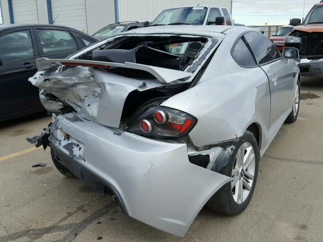 KMHHM66D58U269681 - 2008 HYUNDAI TIBURON GS SILVER photo 4