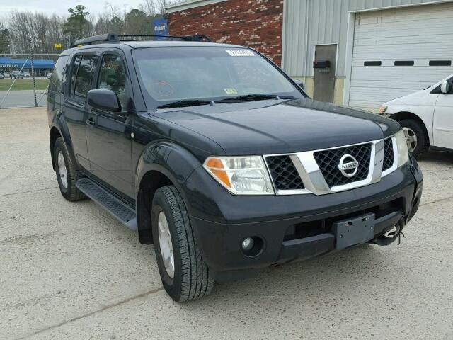 5N1AR18WX5C765596 - 2005 NISSAN PATHFINDER BLACK photo 1