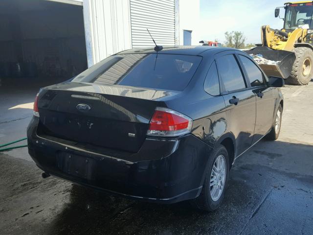 1FAHP35N89W190991 - 2009 FORD FOCUS SE BLACK photo 4