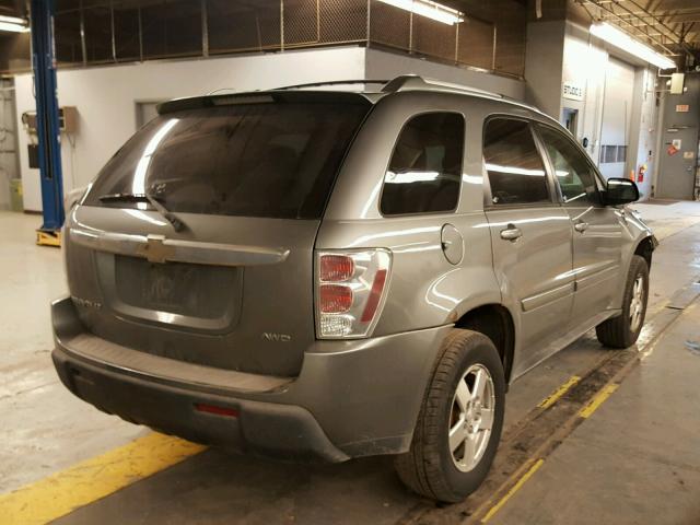 2CNDL73F256191299 - 2005 CHEVROLET EQUINOX LT GRAY photo 4