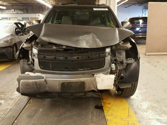 2CNDL73F256191299 - 2005 CHEVROLET EQUINOX LT GRAY photo 9