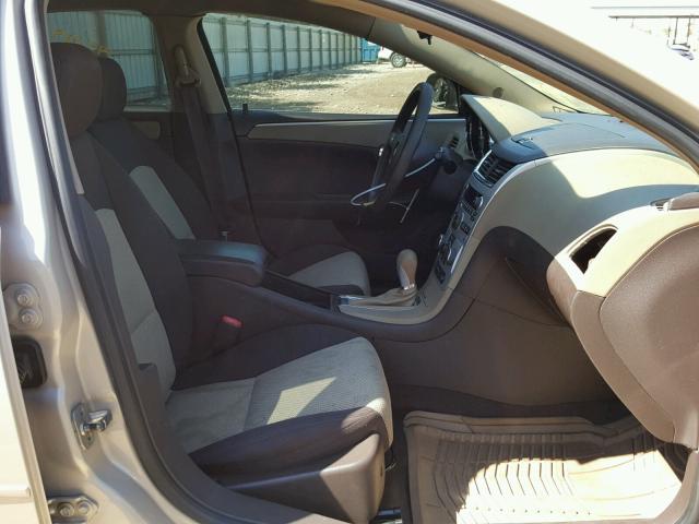 1G1ZG57B29F222632 - 2009 CHEVROLET MALIBU LS ბეჟი ფოტო 5