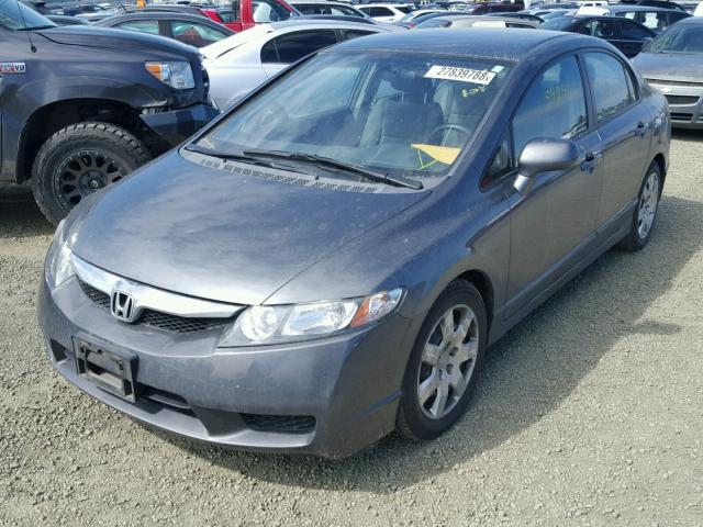 2HGFA1F53AH527271 - 2010 HONDA CIVIC LX CHARCOAL photo 2