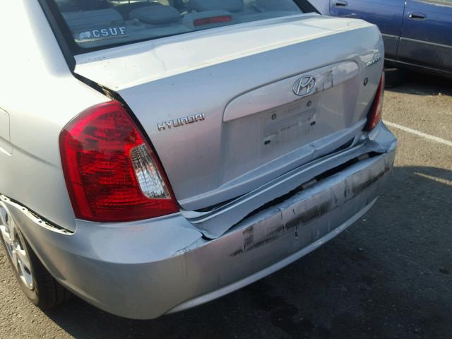 KMHCN4AC1BU588948 - 2011 HYUNDAI ACCENT GLS SILVER photo 9