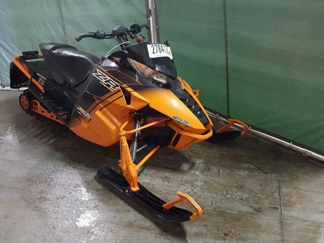 4UF14SNW3ET108046 - 2014 ARCT ZR SNOPRO ნარინჯისფერი ფოტო 1