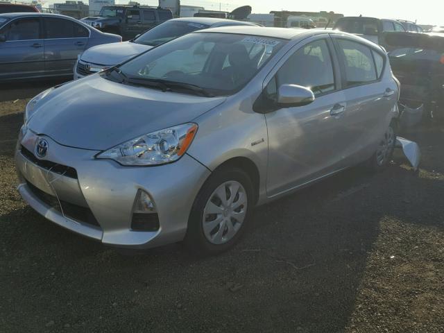 JTDKDTB38E1060972 - 2014 TOYOTA PRIUS C SILVER photo 2