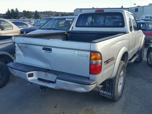 5TEWN72N42Z006593 - 2002 TOYOTA TACOMA XTR SILVER photo 4