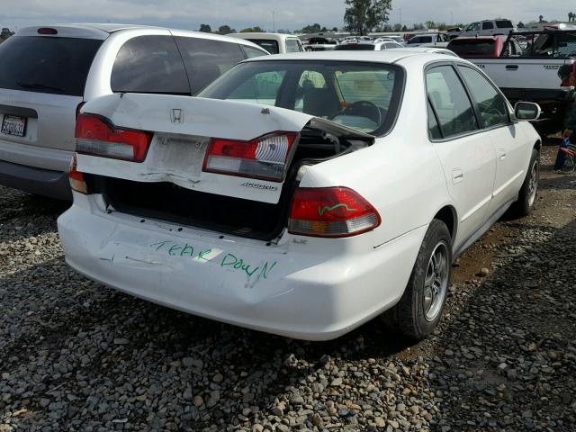 1HGCG66552A168956 - 2002 HONDA ACCORD LX WHITE photo 4