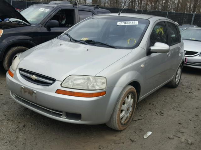 KL1TG62645B356337 - 2005 CHEVROLET AVEO LT SILVER photo 2