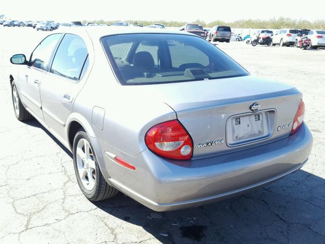 JN1CA31D6YT717688 - 2000 NISSAN MAXIMA GLE SILVER photo 3