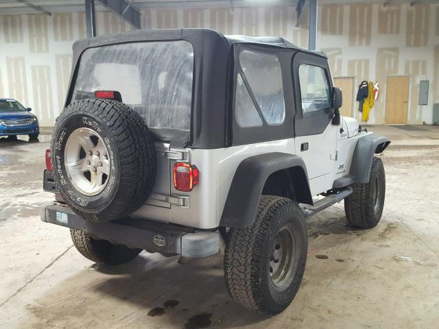 1J4FA49S84P740034 - 2004 JEEP WRANGLER / SILVER photo 4