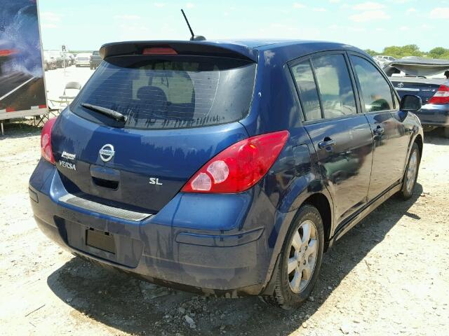 3N1BC13E08L398082 - 2008 NISSAN VERSA S BLUE photo 4