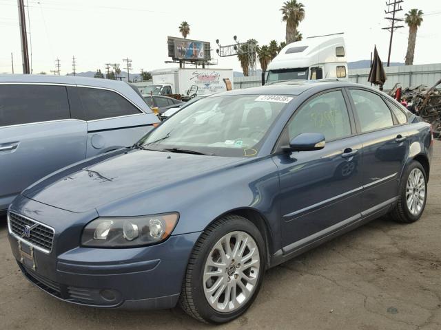 YV1MS682862208784 - 2006 VOLVO S40 T5 BLUE photo 2