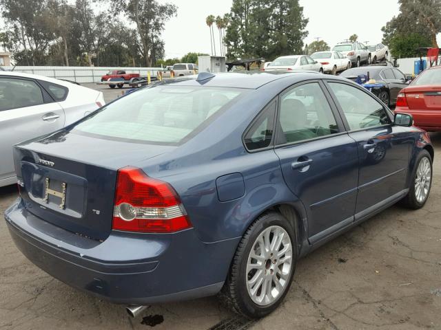 YV1MS682862208784 - 2006 VOLVO S40 T5 BLUE photo 4