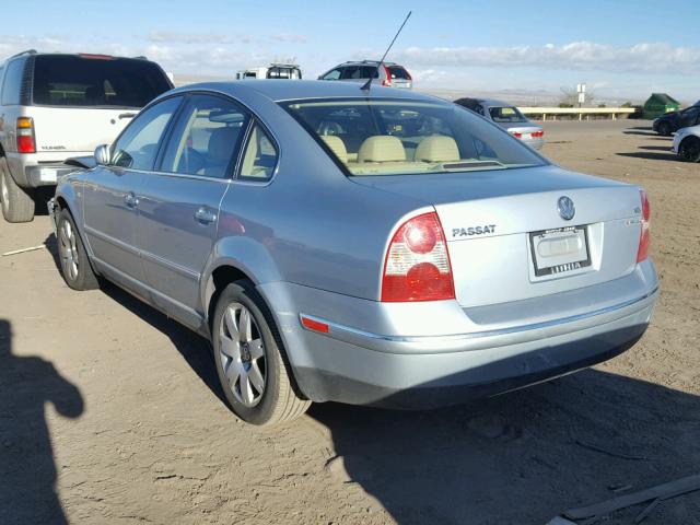 WVWTH63B51E124355 - 2001 VOLKSWAGEN PASSAT GLX 蓝色 照片 3