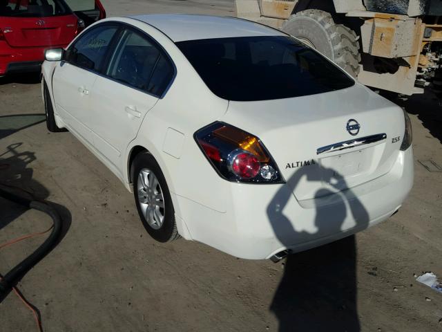 1N4AL2AP4AN524832 - 2010 NISSAN ALTIMA BAS WHITE photo 3