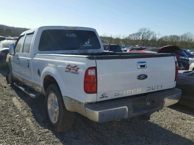 1FTSW21R68EB20593 - 2008 FORD F250 SUPER WHITE photo 3