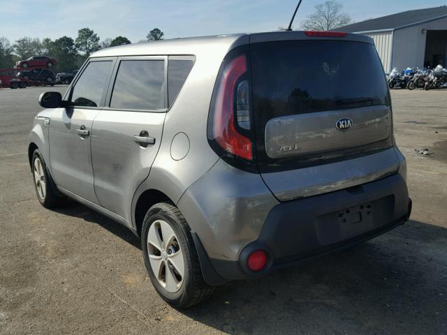 KNDJN2A25F7138120 - 2015 KIA SOUL GRAY photo 3