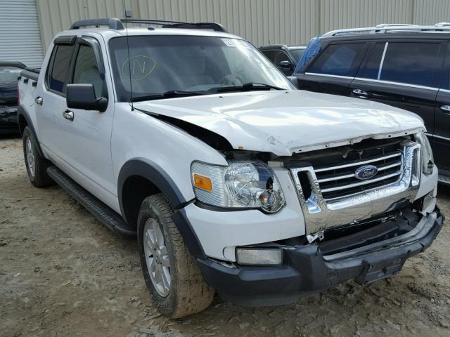 1FMEU31K97UA46811 - 2007 FORD EXPLORER S WHITE photo 1